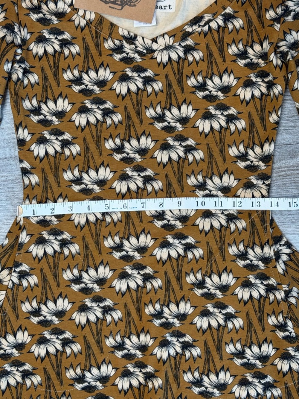 Effie's Heart The Relax Tunic Susan Mustard Floral Long-Sleeve Dress Size S NWT - Picture 11 of 13